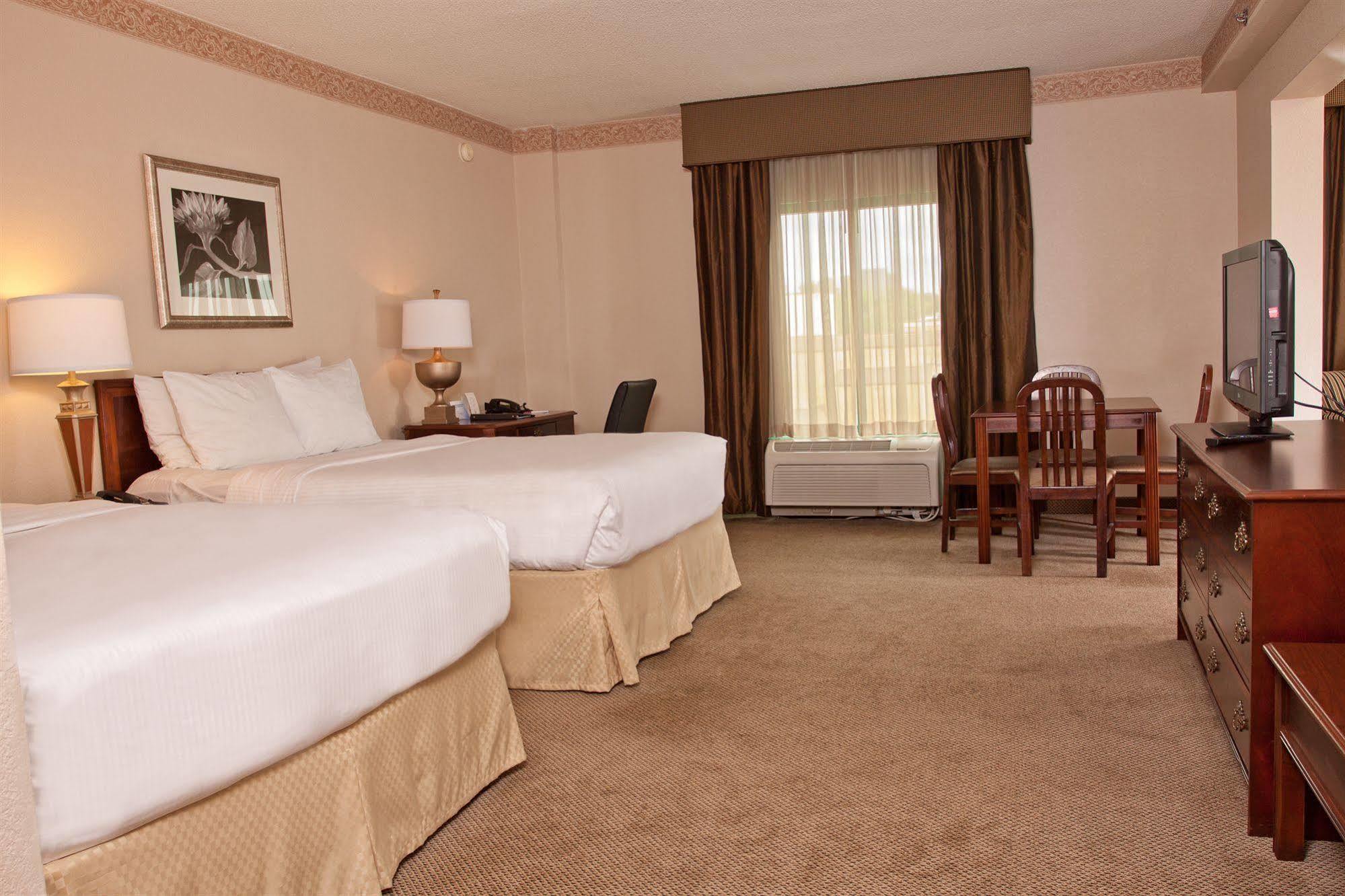 Home2 Suites By Hilton Atlanta Perimeter Center Дънууди Екстериор снимка